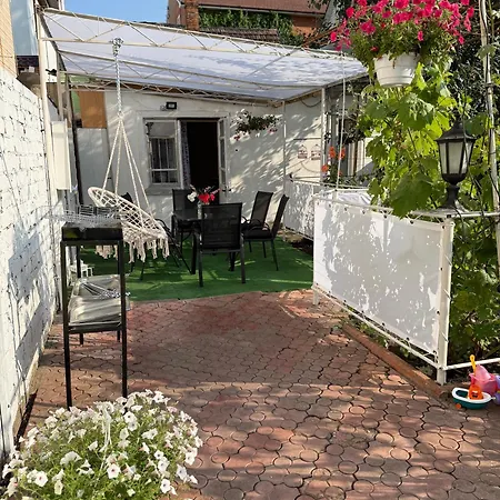 Дом отдыха House Near Sea On Lvovskaya *